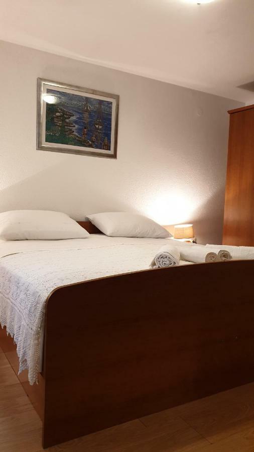 Apartman Biserka Pitve Esterno foto