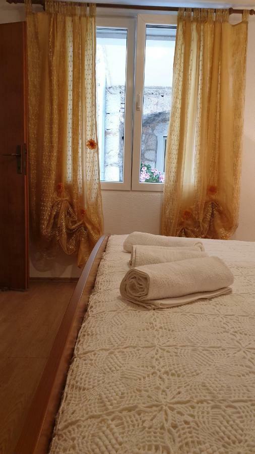 Apartman Biserka Pitve Esterno foto